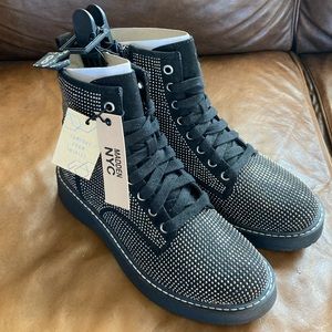 Steve Madden NYC Studded Combat Boots size 8 NWT
